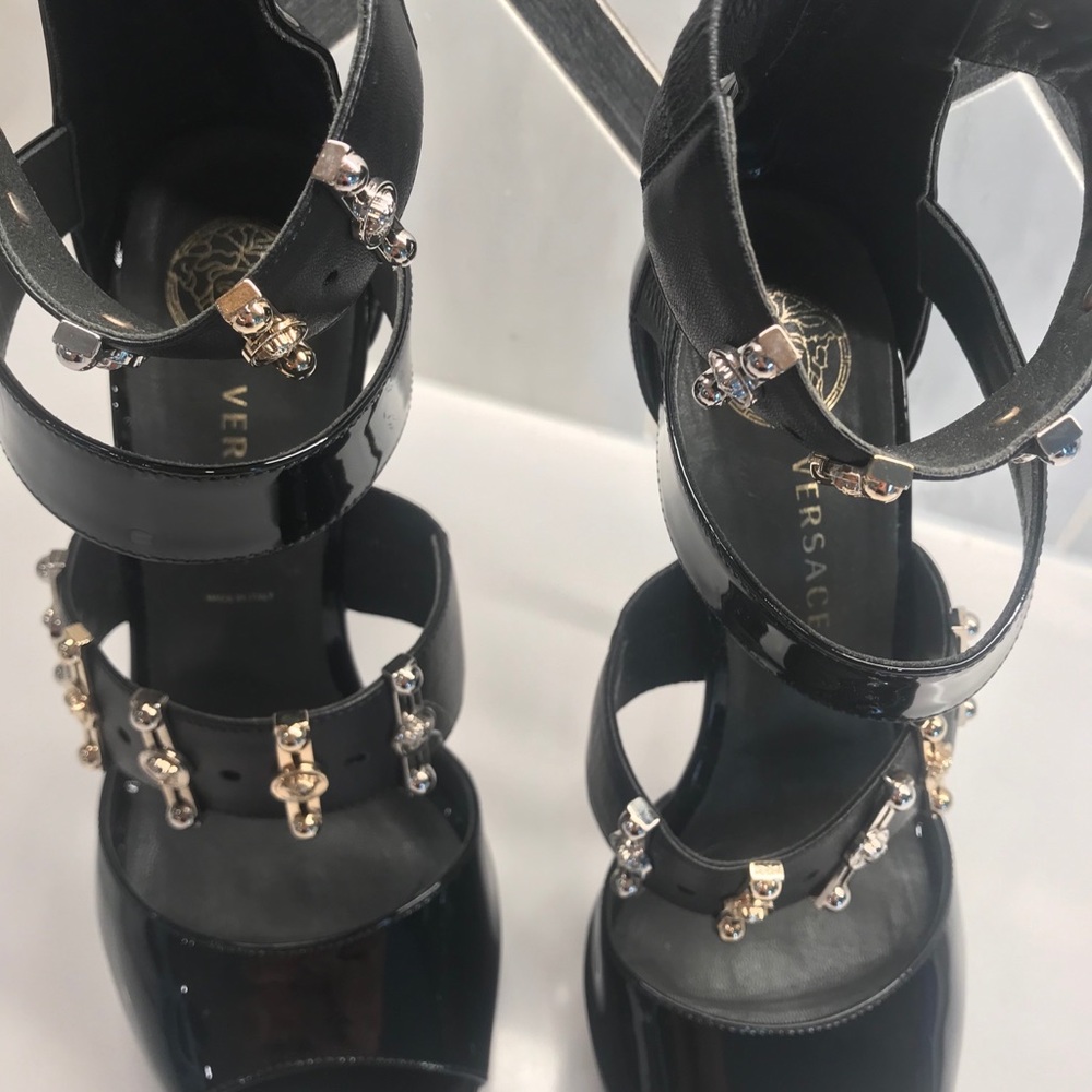 Versace stud heels 38 - Picture 7 of 15